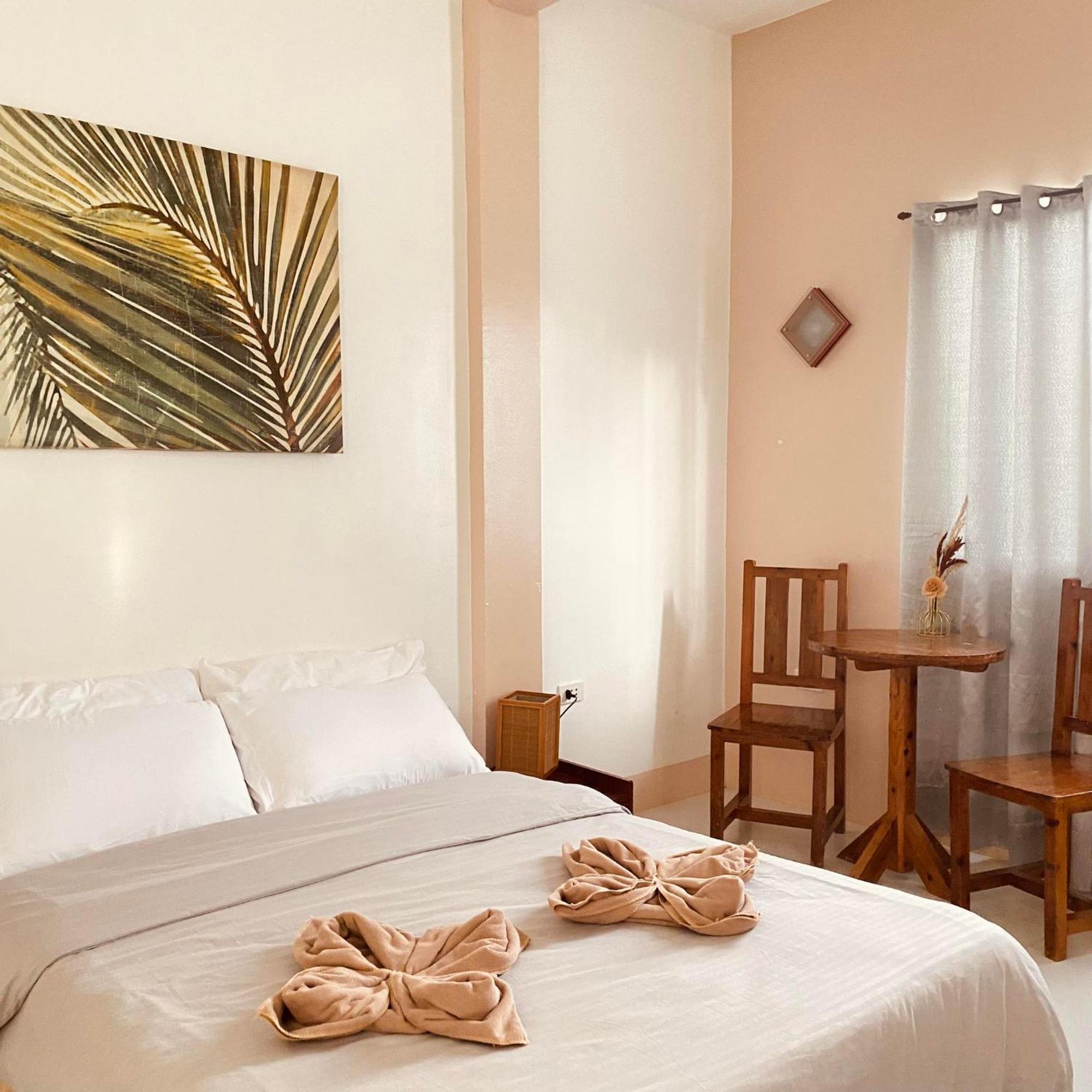 Abihon Hoferhaus Mactan Guesthouse Lapu-Lapu City Exterior photo